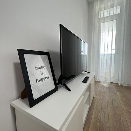 Sunny Apartment Center Suceava Exterior foto