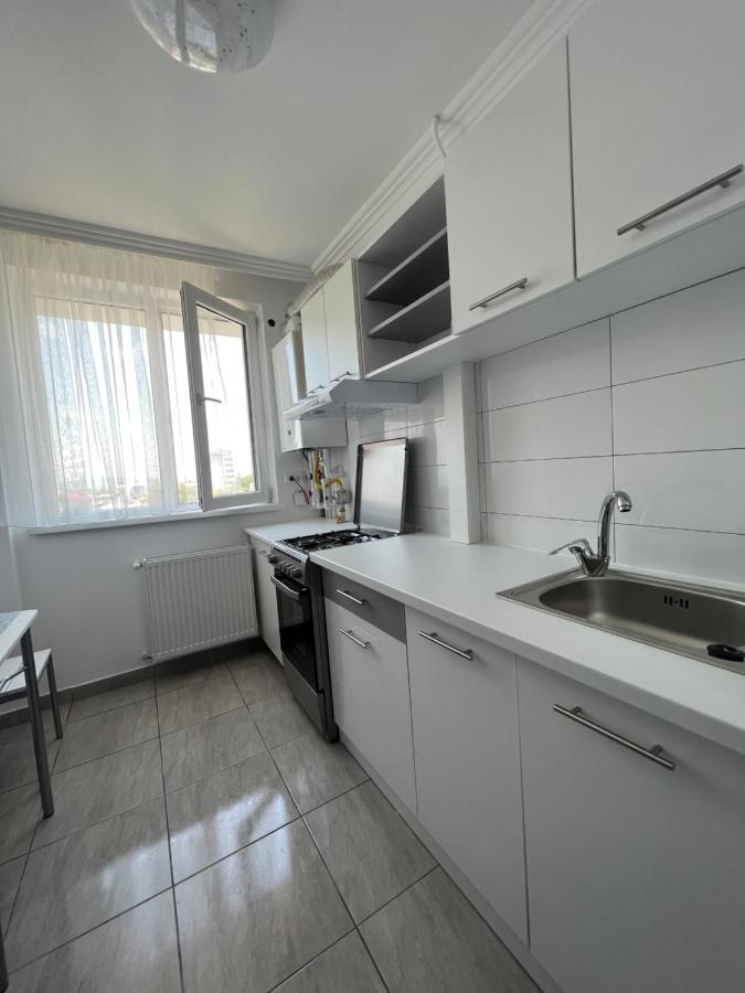 Sunny Apartment Center Suceava Exterior foto